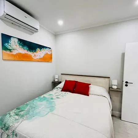 Brisamarvilas Sea View, 5 Min Walk To Town & アルブフェイラ